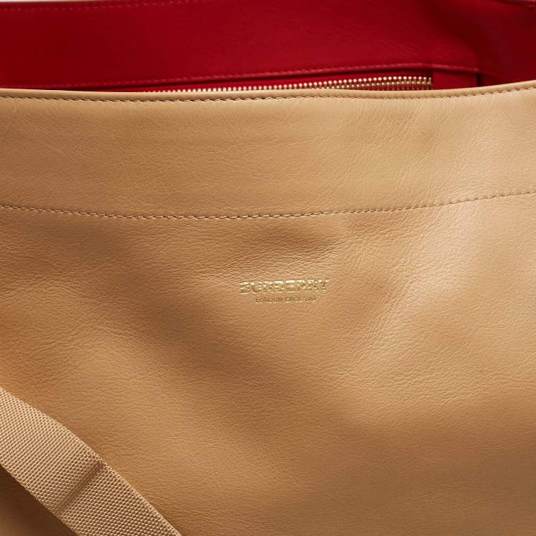 Pre Owned Burberry Nude Beige Leather Large Astra Tote