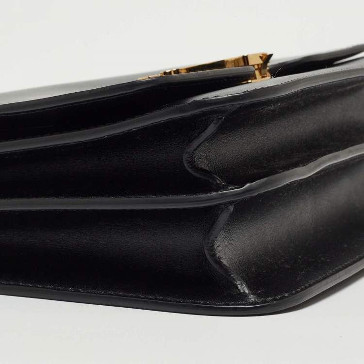 Pre Owned Burberry Black Leather Medium TB Shoulder Bag