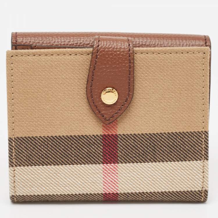 Pre Owned Burberry Brown/Beige House Check Fabric and Leather Luna Compact Wallet