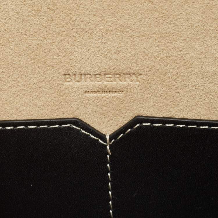 Pre Owned Burberry Black Leather Medium Soft Pocket Tote