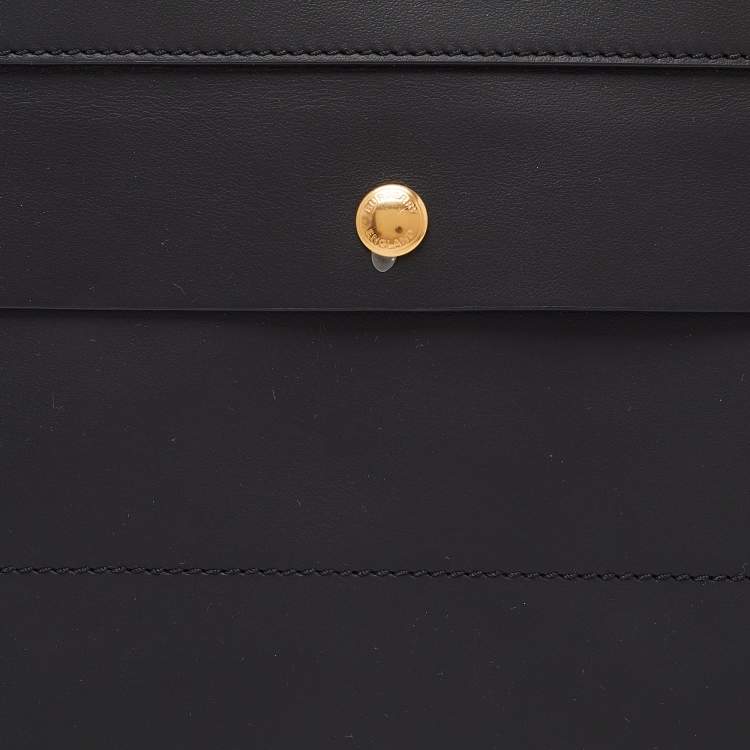 Pre Owned Burberry Black Leather Slim Belt Bag