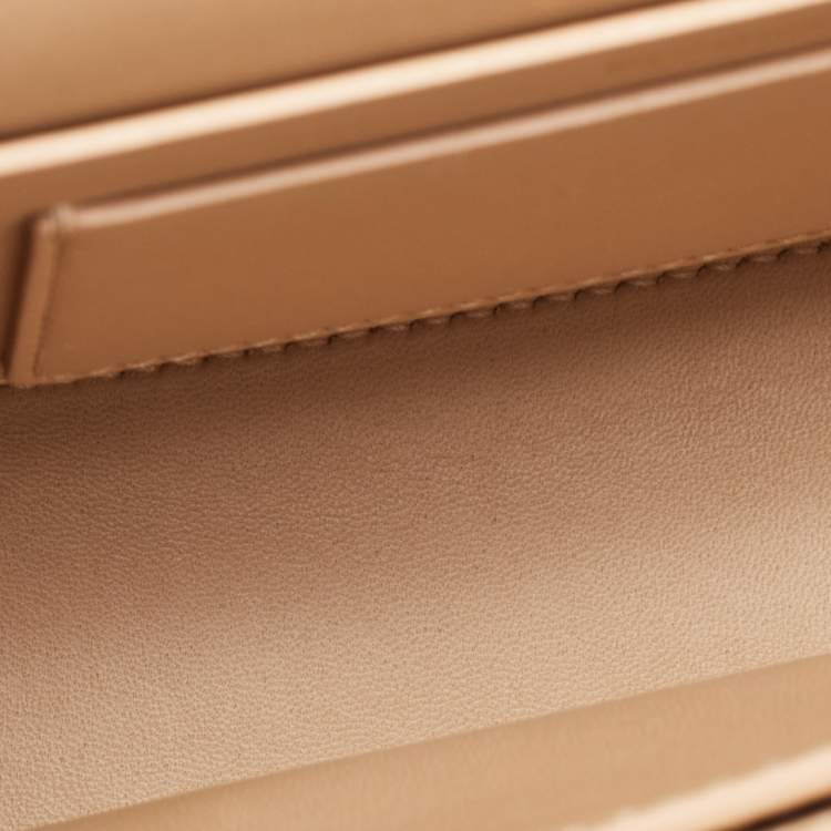 Pre Owned Burberry Beige Leather Small Studded Olympia Bag