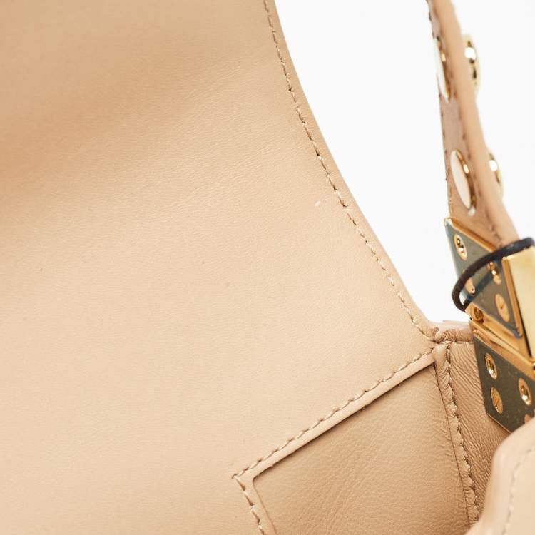 Pre Owned Burberry Beige Leather Small Studded Olympia Bag