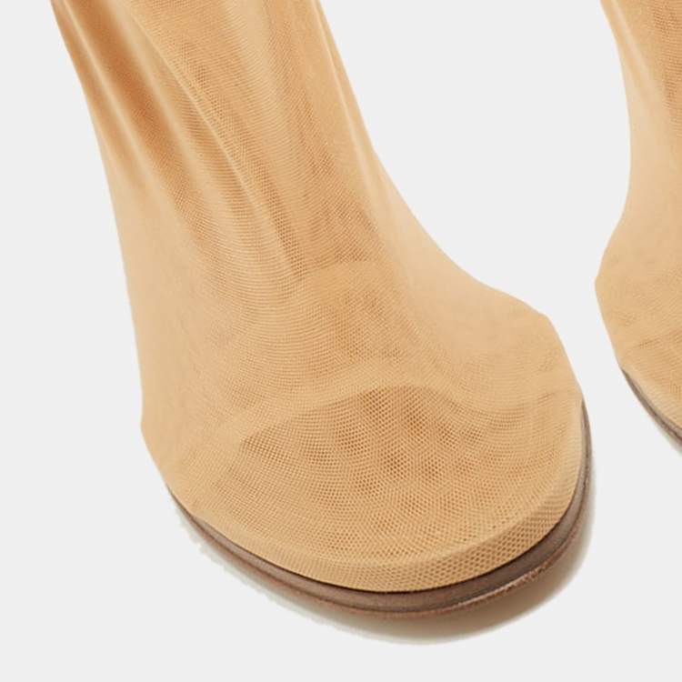 Pre Owned Burberry Beige Lace Ankle Length Boots Size 39