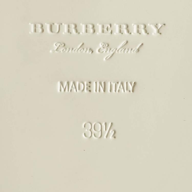 Pre Owned Burberry White Leather Studded Hansel Flat Sandals Size 39.5