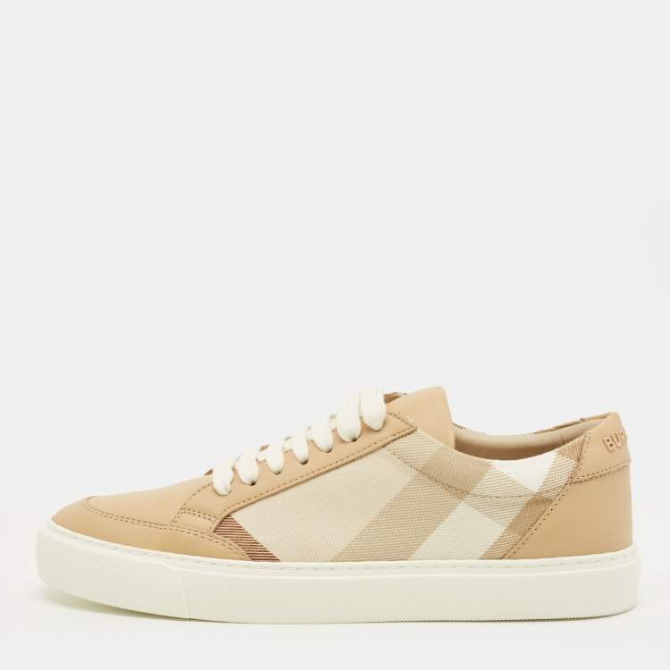 مملوكة مسبقًا Burberry Nova Check Size 36 Beige Canvas and Leather Low Top Sneakers