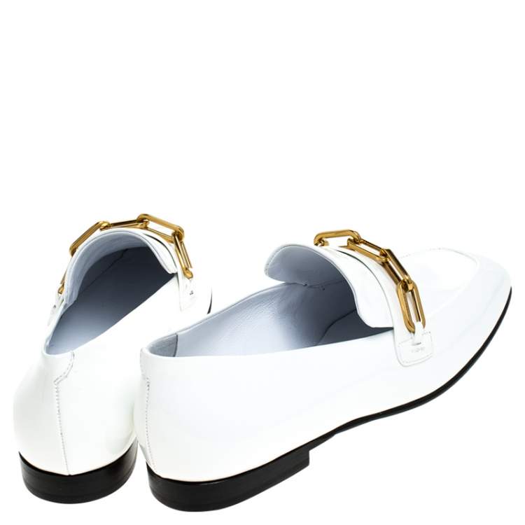 Pre Owned Burberry White Patent Leather Chillcot Slip On Loafers Size 39