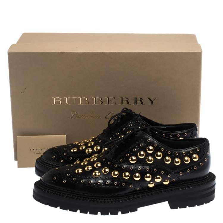 Pre Owned Burberry Black Brogue Leather Studded Derby Size 38
