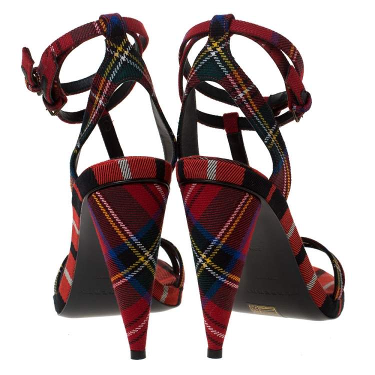 Pre Owned Burberry Red Novacheck Canvas Hans 110 T Strap Sandals Size 39