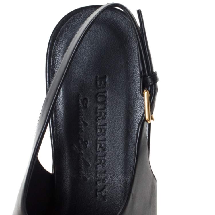 Pre Owned Burberry Black Leather Chel Town Chain Detail Slingback Loafer Sandals Size 38.5