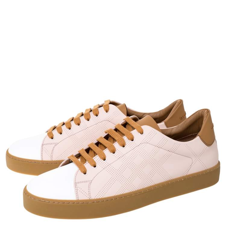 مملوكة مسبقًا Burberry Pink Perforated Check Leather Westford Low Top Sneakers Size 42