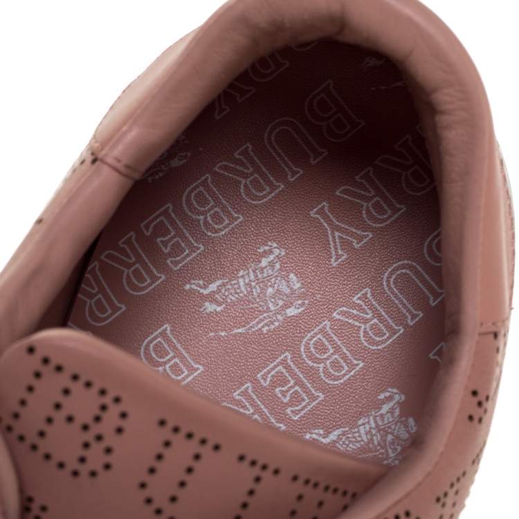 Pre Owned Burberry Pink Perforated Leather Timsbury Low Top Sneakers Size 39.5