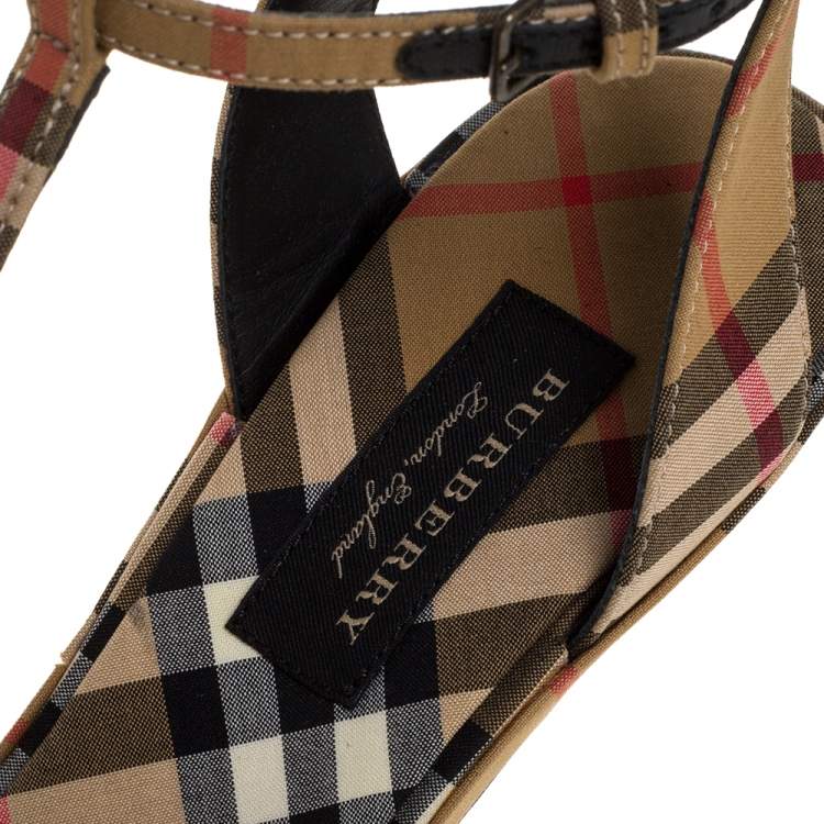 Pre Owned Burberry Beige Novacheck Fabric Hans T Strap Sandals Size 40