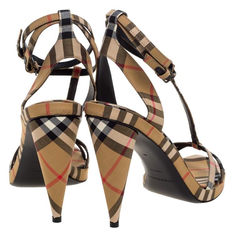 Pre Owned Burberry Beige Novacheck Fabric Hans T Strap Sandals Size 40