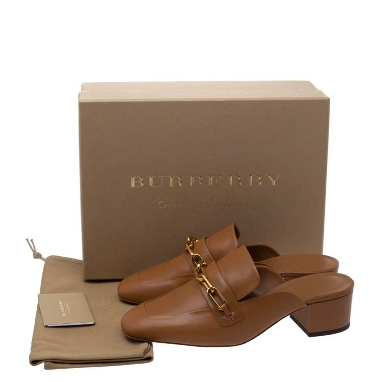 Pre Owned Burberry Camel Brown Leather Chill 45 Chain Detail Mules Size 39