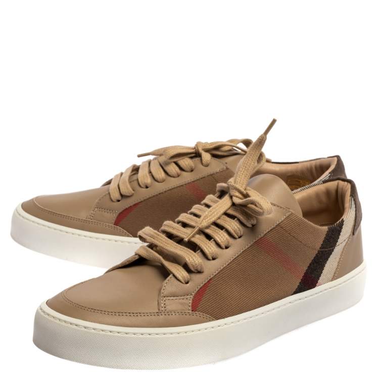 Pre Owned Burberry Beige/Brown Canvas And Leather Reynold Low Top Sneakers Size 39