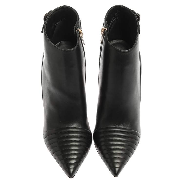 Pre Owned Burberry Black Leather Trench Alexandra Ankle Boots Size 40