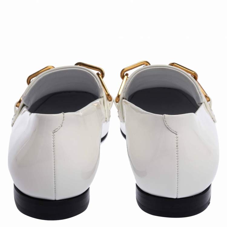 Pre Owned Burberry White Patent Leather Chain Link Loafers Size 39.5