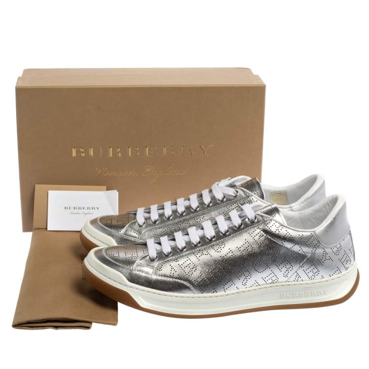 Pre Owned Burberry Silver Perforated Leather Timsbury Low Top Sneakers Size 41