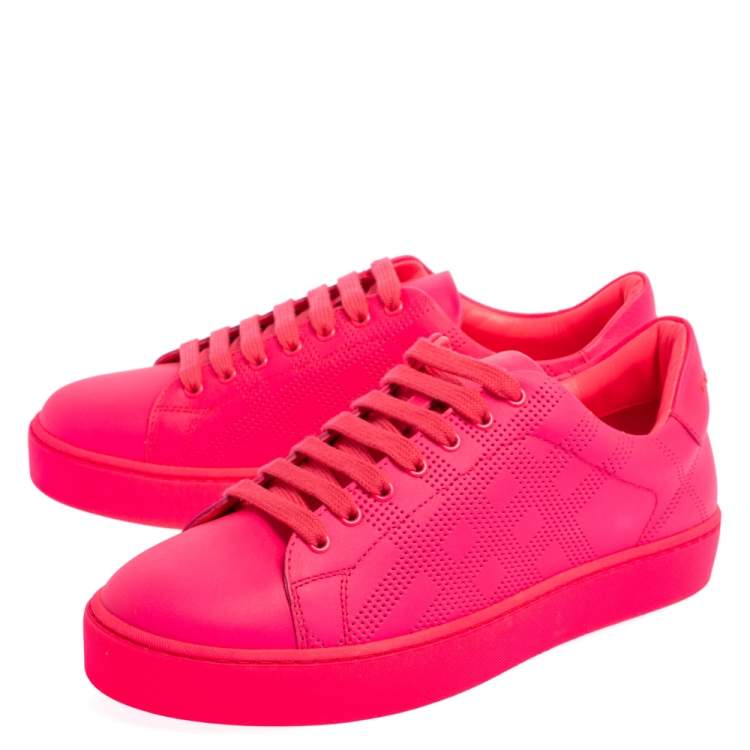 Pre Owned Burberry Pink Perforated Check Leather Westford Low Top Sneakers Size 37.5