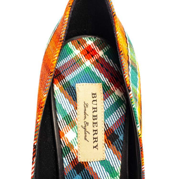 Pre Owned Burberry Multicolor Canvas Virna D'orsay Pointed Toe Pumps Size 39