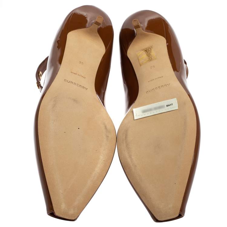 Pre Owned Burberry Brown Patent Leather Dill Kitten Heel Ankle Cuff Pumps Size 38