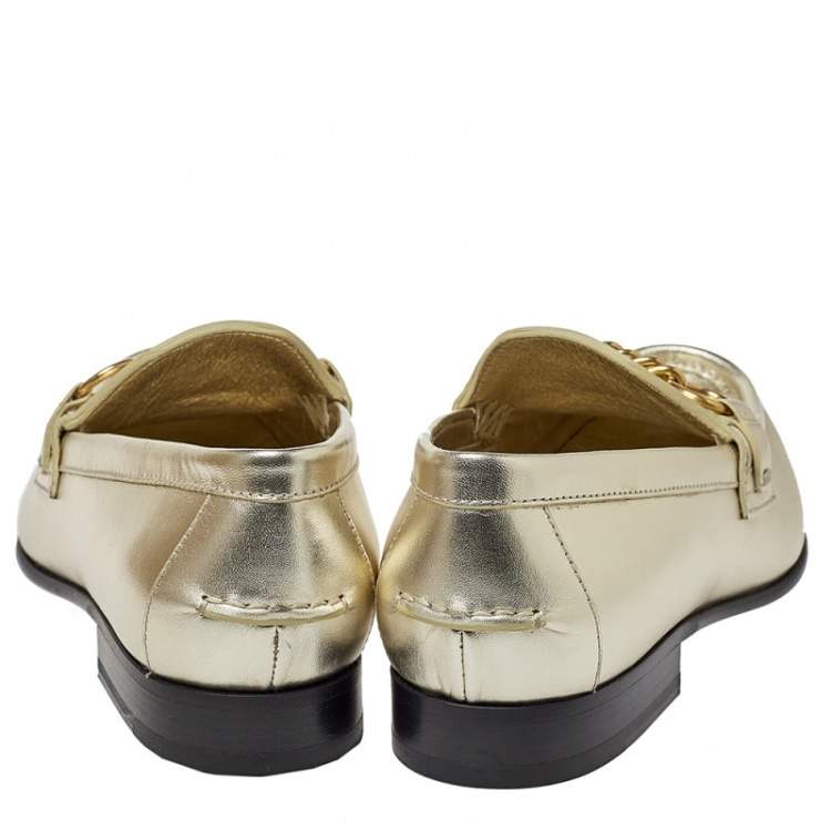 Pre Owned Burberry Metallic Gold Leather Solway Chain Detail Slip On Loafers Size 38.5