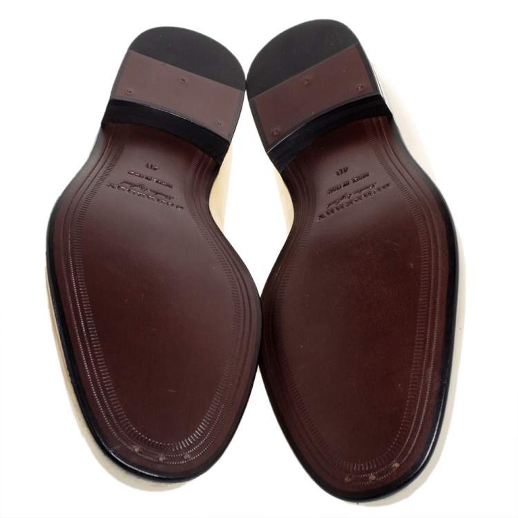 Pre Owned Burberry Metallic Gold Leather Solway Chain Detail Slip On Loafers Size 40