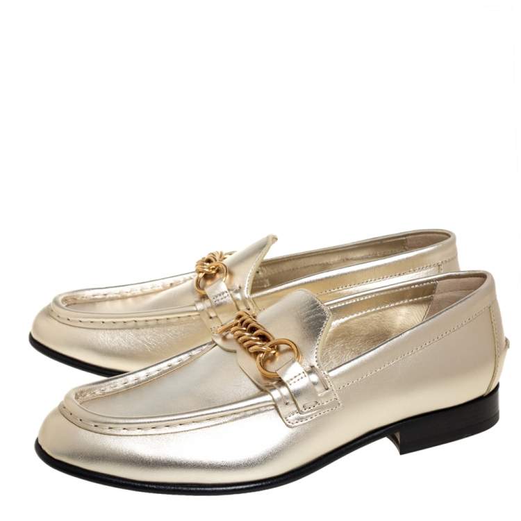 Pre Owned Burberry Metallic Gold Leather Solway Chain Detail Slip On Loafers Size 40