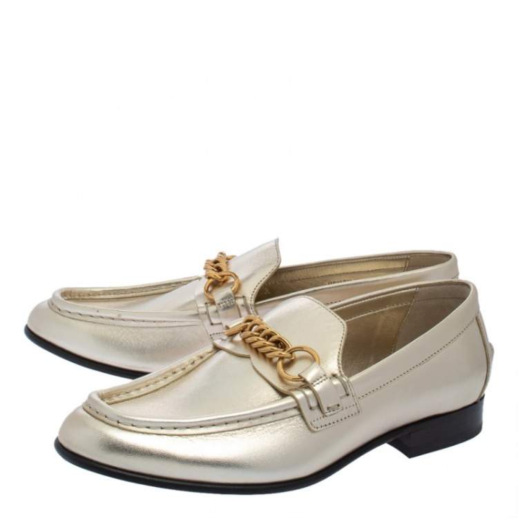 Pre Owned Burberry Metallic Gold Leather Solway Chain Detail Slip On Loafers Size 39.5