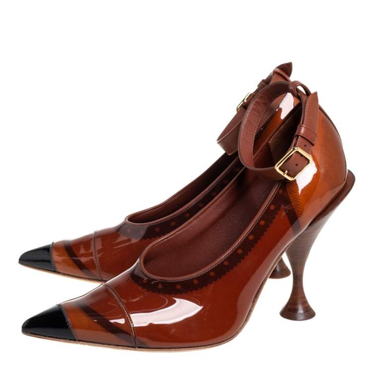 Pre Owned Burberry Brown/Black Patent Leather Brecon Ankle Strap Pumps Size 39