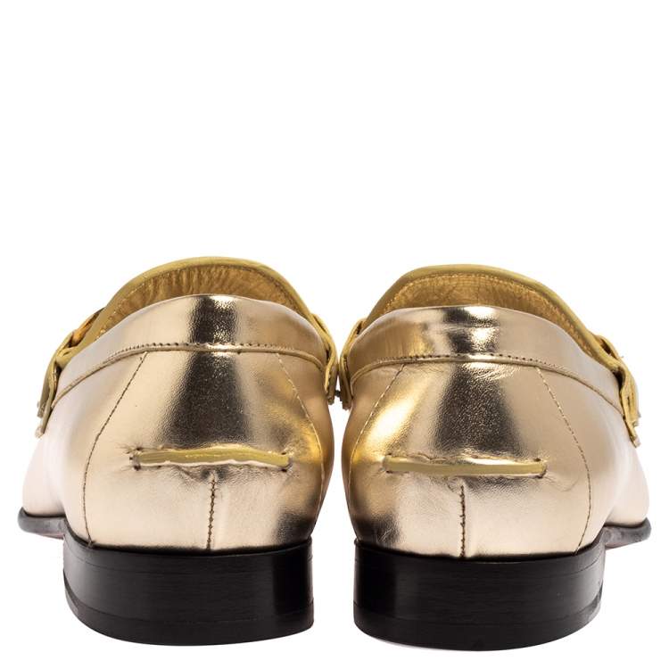 Pre Owned Burberry Light Gold Leather Solway Chain Detail Slip on Loafers Size 38.5