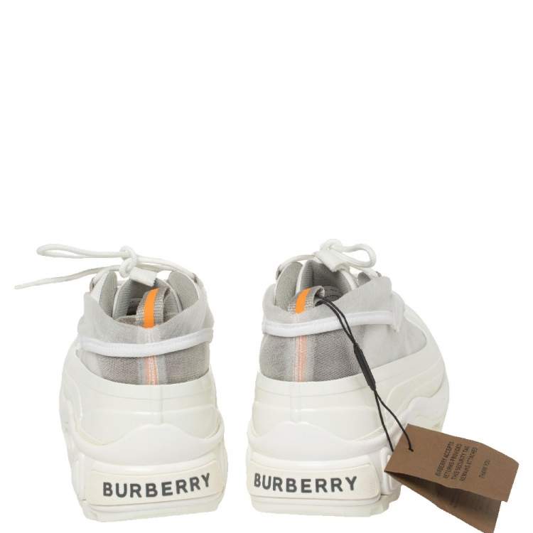 Pre Owned Burberry White Nylon and Rubber Arthur Low Top Sneakers Size 40