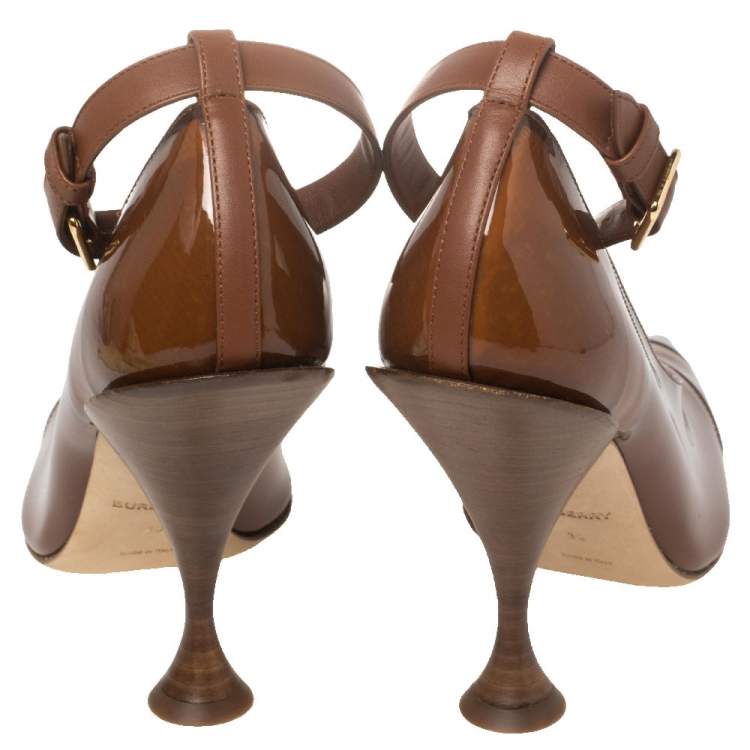 Pre Owned Burberry Brown PVC And Patent Leather Evan Pointed Toe Ankle Strap Pumps Size 39