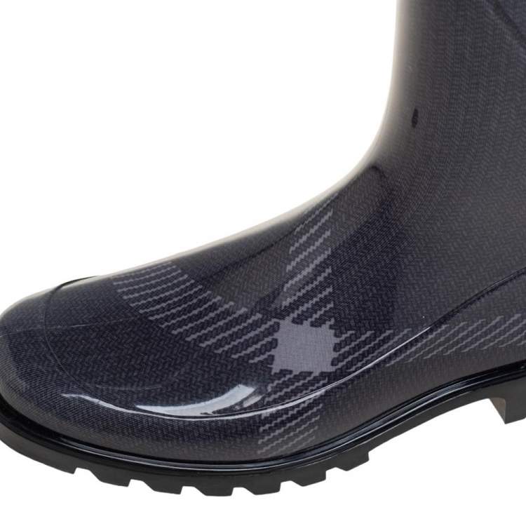 Pre Owned Burberry Beige/Green Check Rubber Rain Boots Size 38