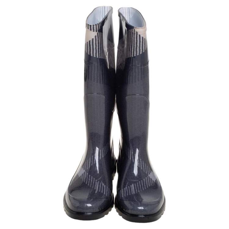 Pre Owned Burberry Beige/Green Check Rubber Rain Boots Size 38
