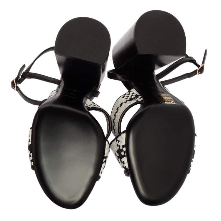 Pre Owned Burberry White/Black Woven Leather Block Heel Sandals Size 38.5