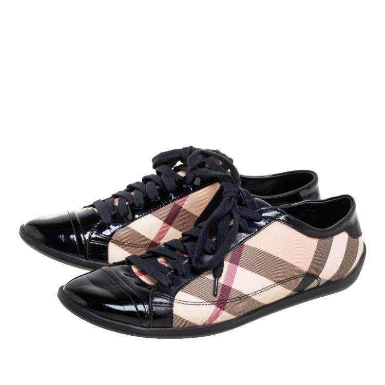 Pre Owned Burberry Black/Beige Novacheck Canvas and Patent Leather Cap Toe Low Top Sneakers Size 38