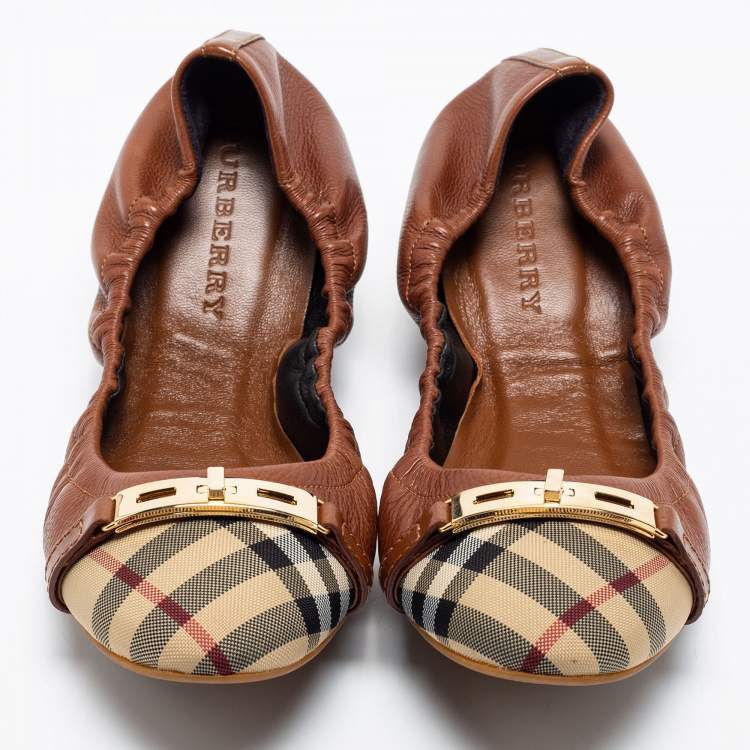Pre Owned Burberry Brown Canvas & Leather Ballet Flats Size 42