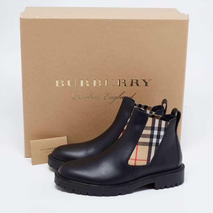 Pre Owned Burberry Black Vintage Check Detail Leather Chelsea Boots Size  39