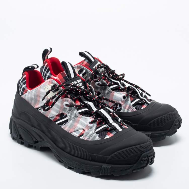 Pre Owned Burberry Multicolor Rubber and Canvas Arthur Lace Up Sneakers Size 40