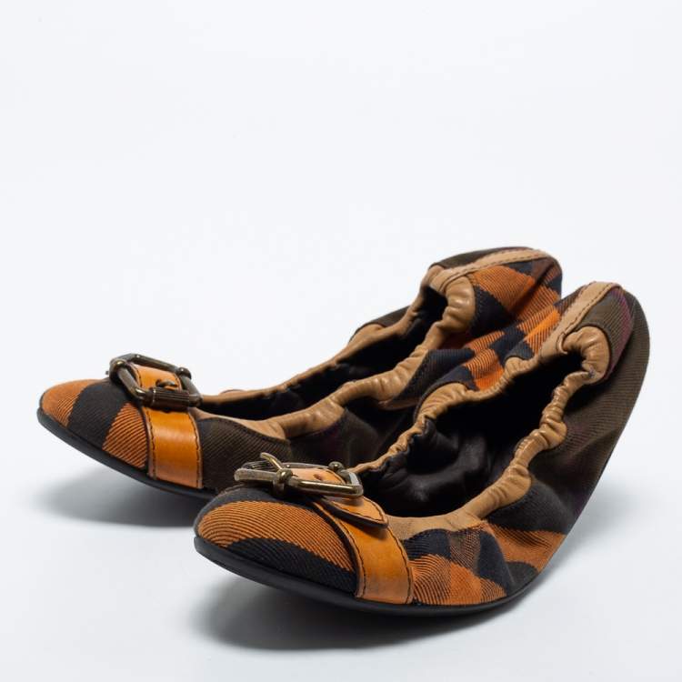 Pre Owned Burberry Multicolor Nova Check Canvas and Leather Buckle Scrunch Ballet Flats Size 39