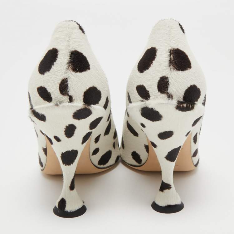 Pre Owned Burberry White/Black Calf Hair Pointed Toe Pumps Size 38