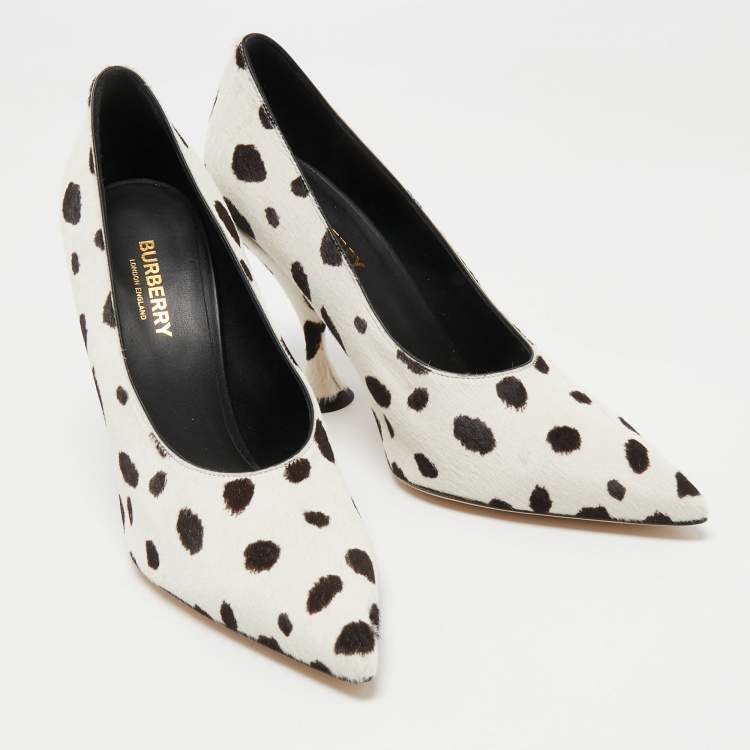 Pre Owned Burberry White/Black Calf Hair Pointed Toe Pumps Size 38