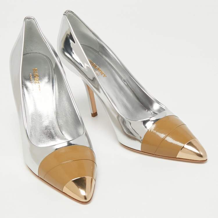 مملوكة مسبقًا Burberry Silver/Brown Leather Annalise Pumps Size 39.5