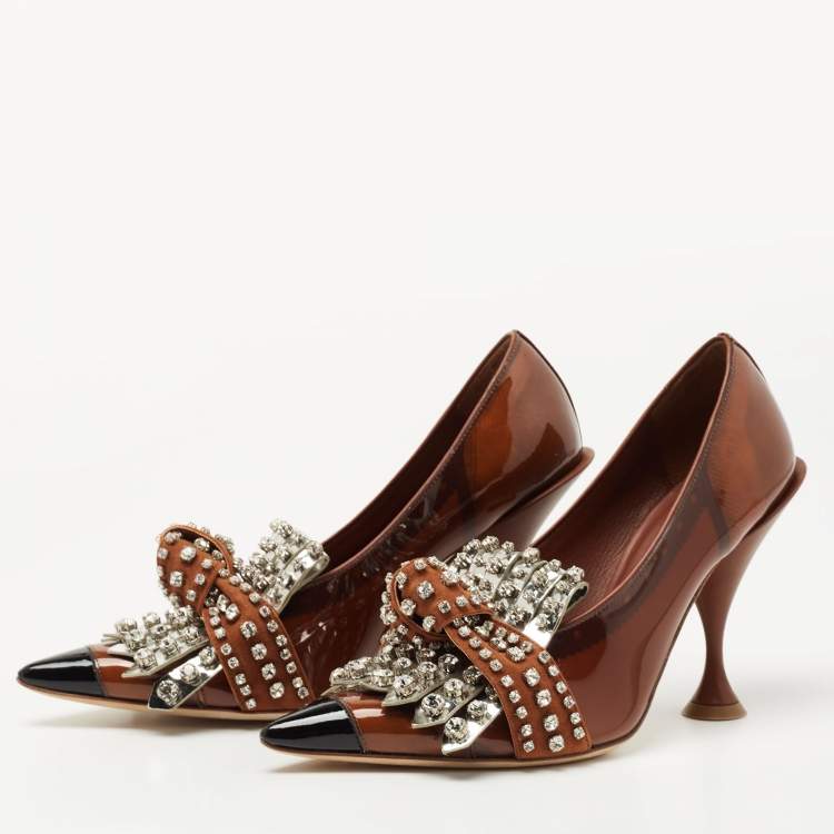 Pre Owned Burberry  Brown Patent Leather Embellished Pumps Size 39