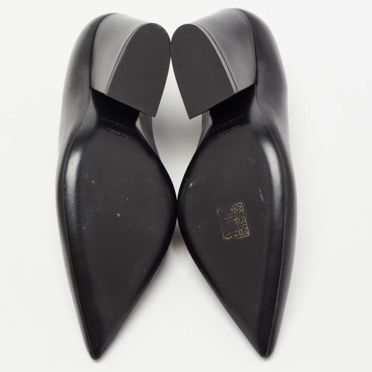 Pre Owned Burberry Black Leather Vneck Pointed Toe Pumps Size 37