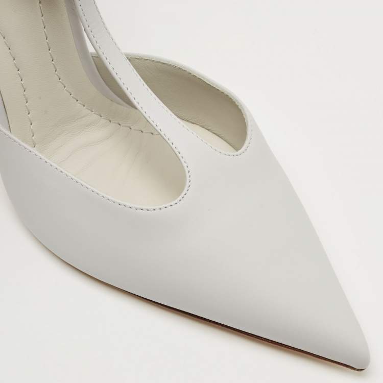 Pre Owned Burberry Pebble Grey Leather Welton Chain Detail T Strap Ankle Tie Pumps Size 37.5