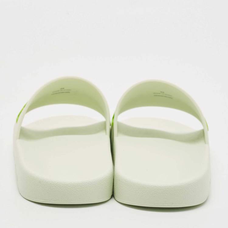 Pre Owned Burberry Green Rubber logo Embossed slides Size 39
