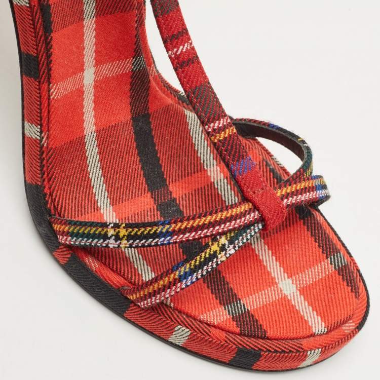 Pre Owned Burberry Red Checkered Canvas Hans T Strap Sandals Size 38.5